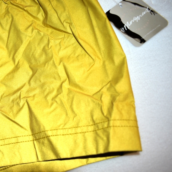 FP Movement Moonlight Reflective Shorts Yellow - Picture 5 of 12
